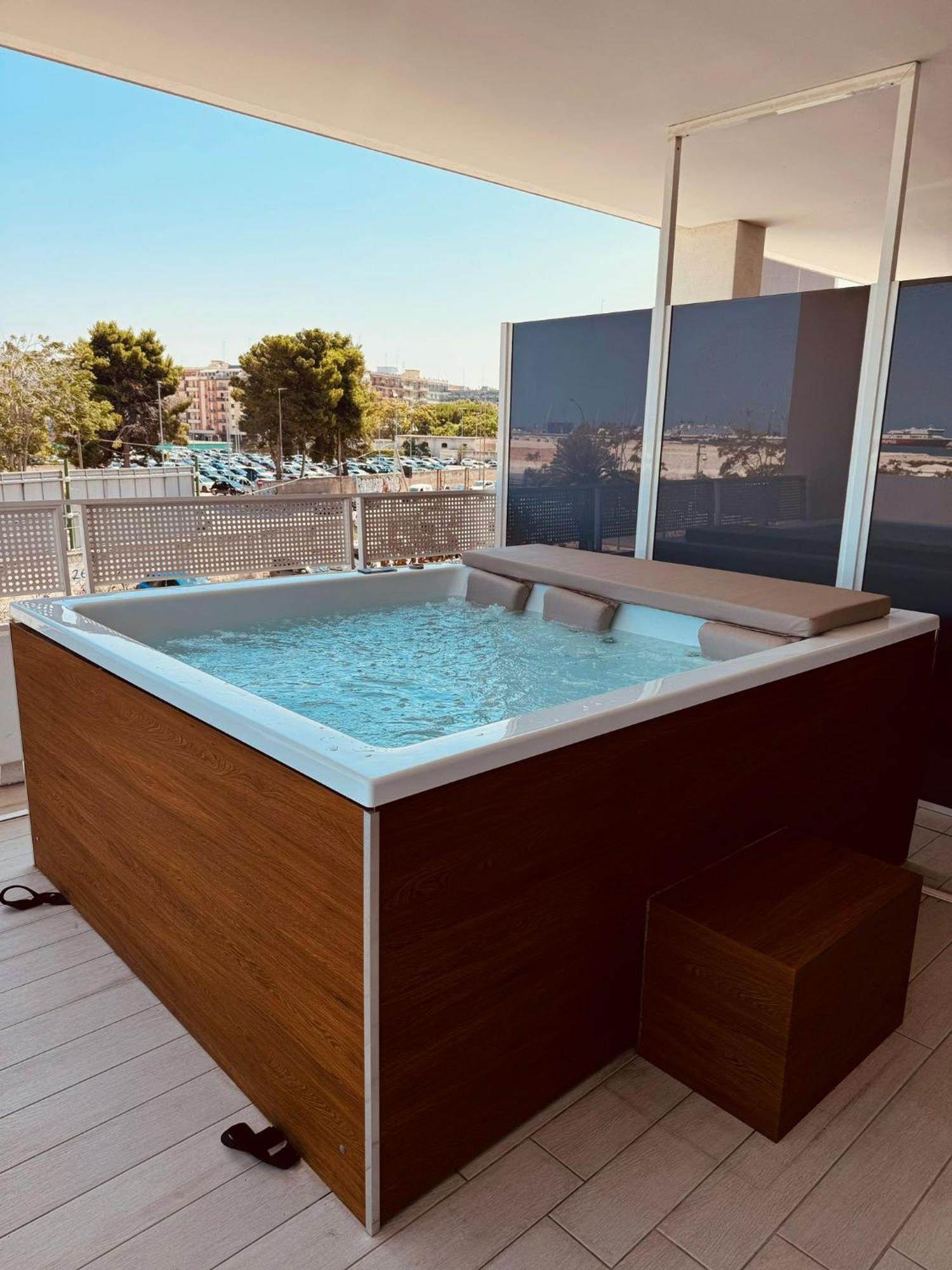 Marisabella Suite Spa 5 Bari Extérieur photo